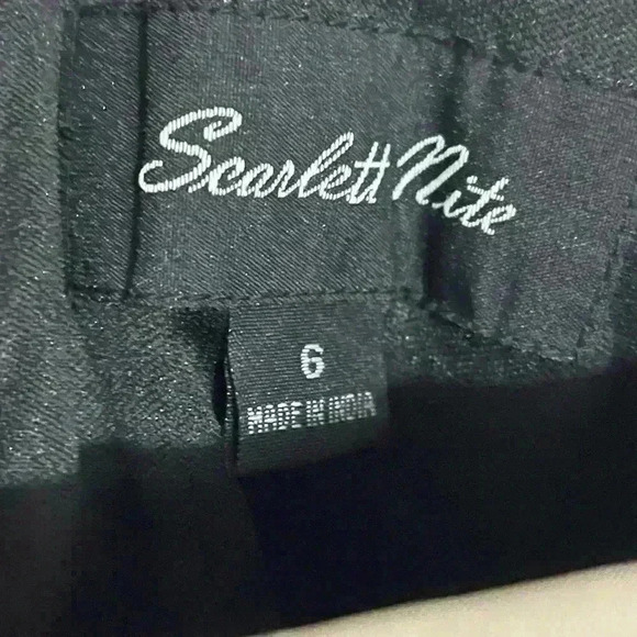 Scarlett Nite One Shoulder Black and Cream Dress - Picture 6 of 6